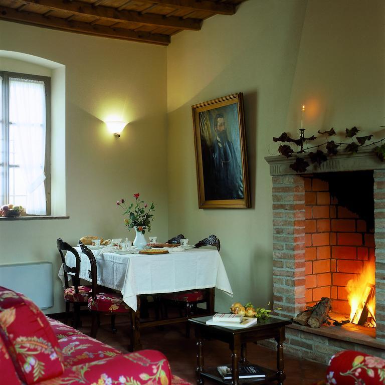 Agriturismo Santa Maria Bressanoro カステッレオーネ エクステリア 写真